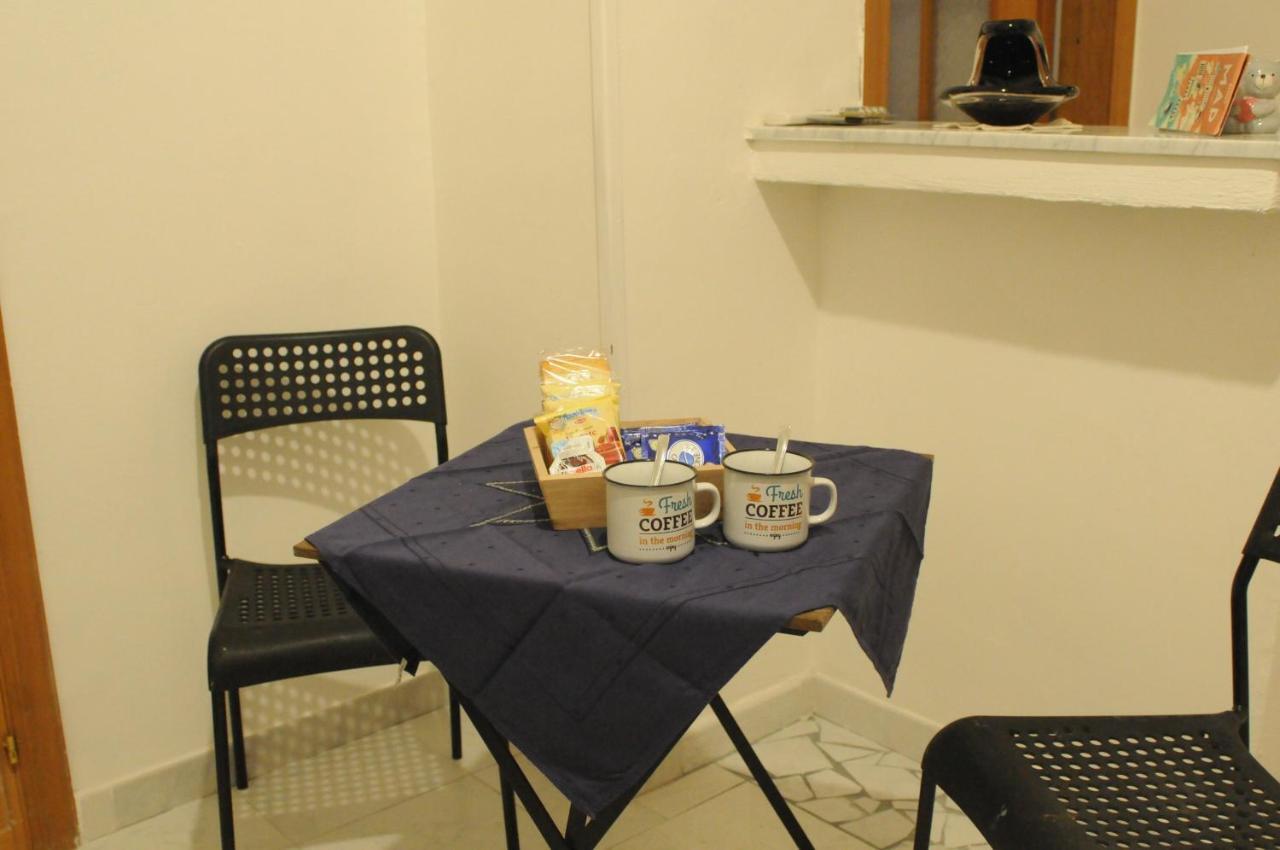 Cisterna'S House Otel Napoli Dış mekan fotoğraf