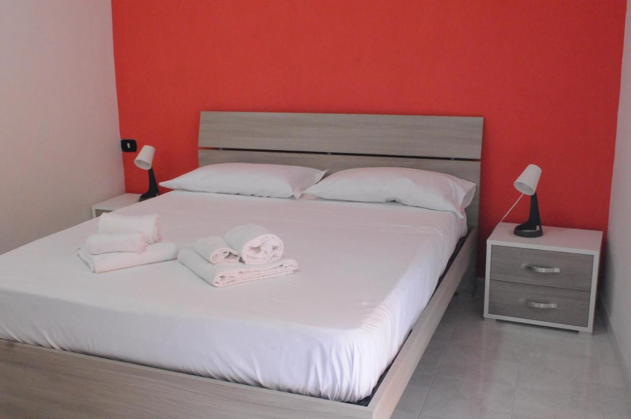 Cisterna'S House Otel Napoli Dış mekan fotoğraf